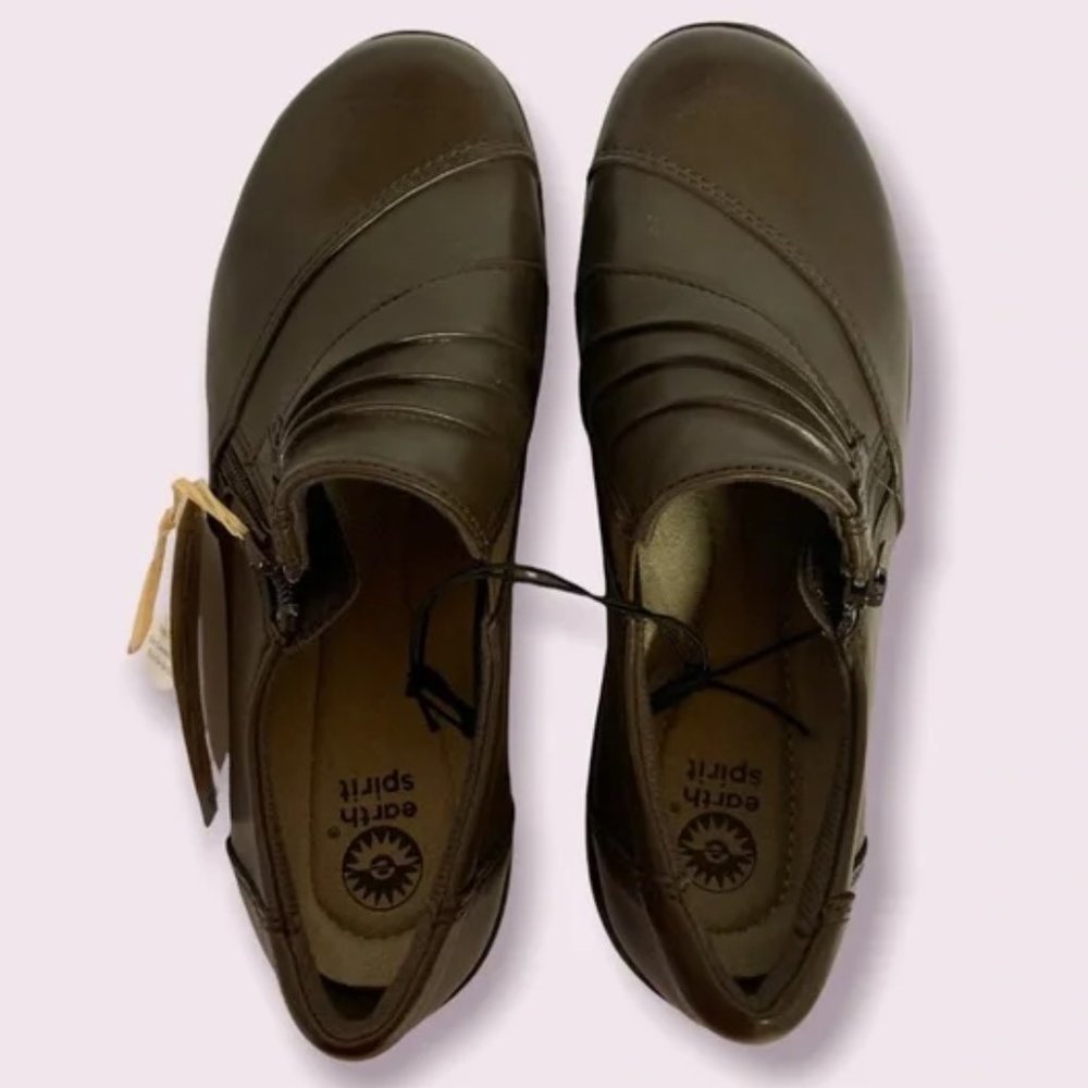 Earth Spirit Womens Brown Leather Walking Comfortable Cushioned Shoes Size 6